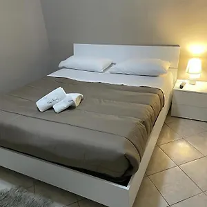 Dimora Partenopea-holiday House Appartamento